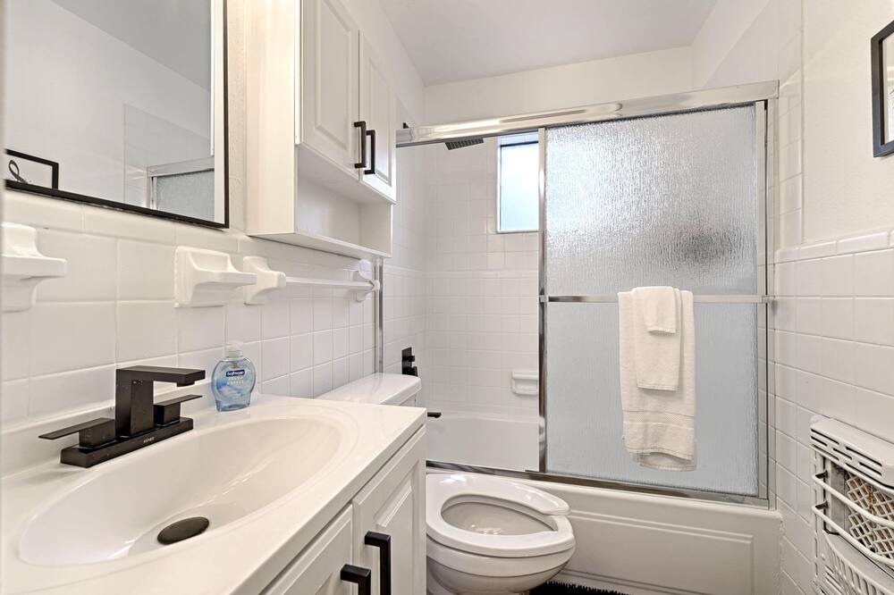Photo of Bathroom in Bryan Place