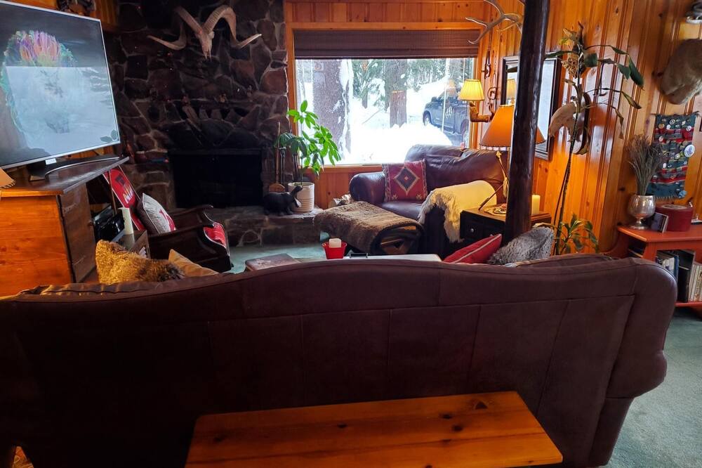 Photo of Bedroom in Tahoe National Forest