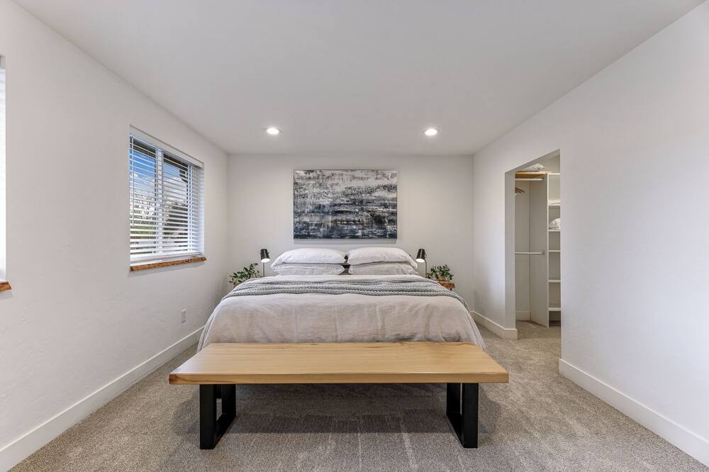 Photo of Bedroom in Sedro-Woolley