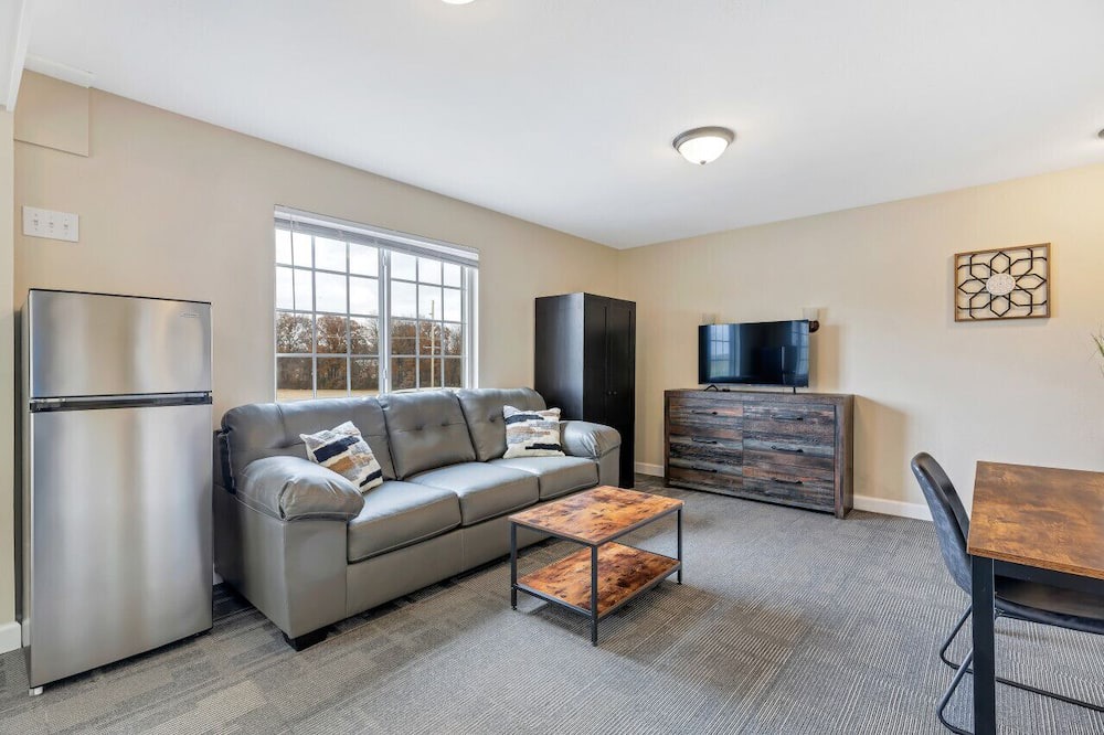 Photo of Others in New Florence