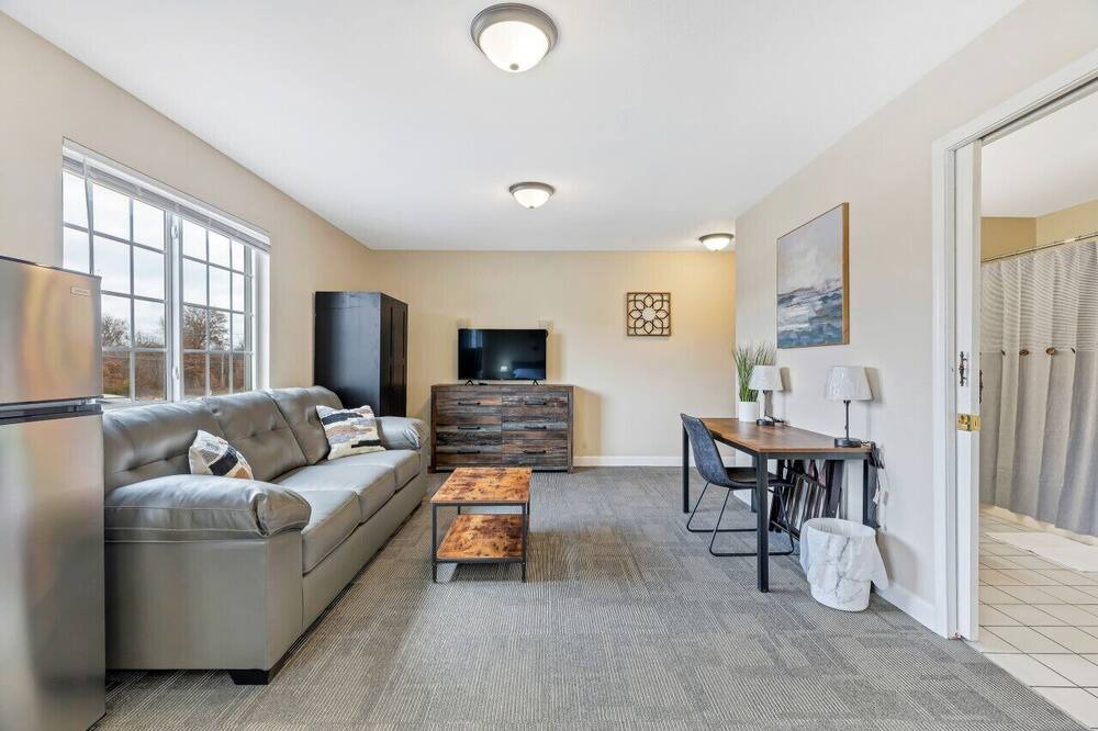 Photo of Others in New Florence