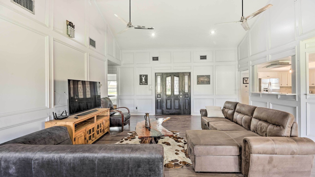 Photo of Livingroom in Lockhart