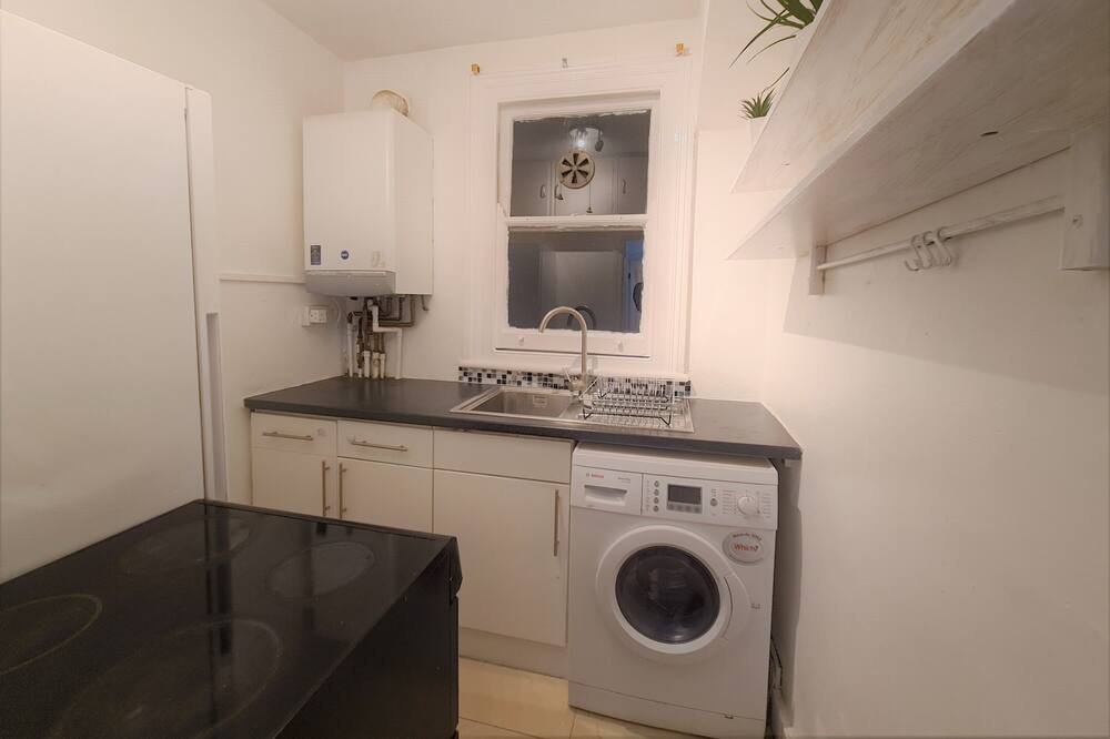 Photo of Kitchen in Ealing Common