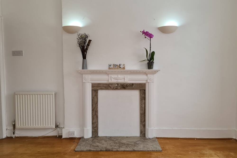 Photo of Others in Ealing Common