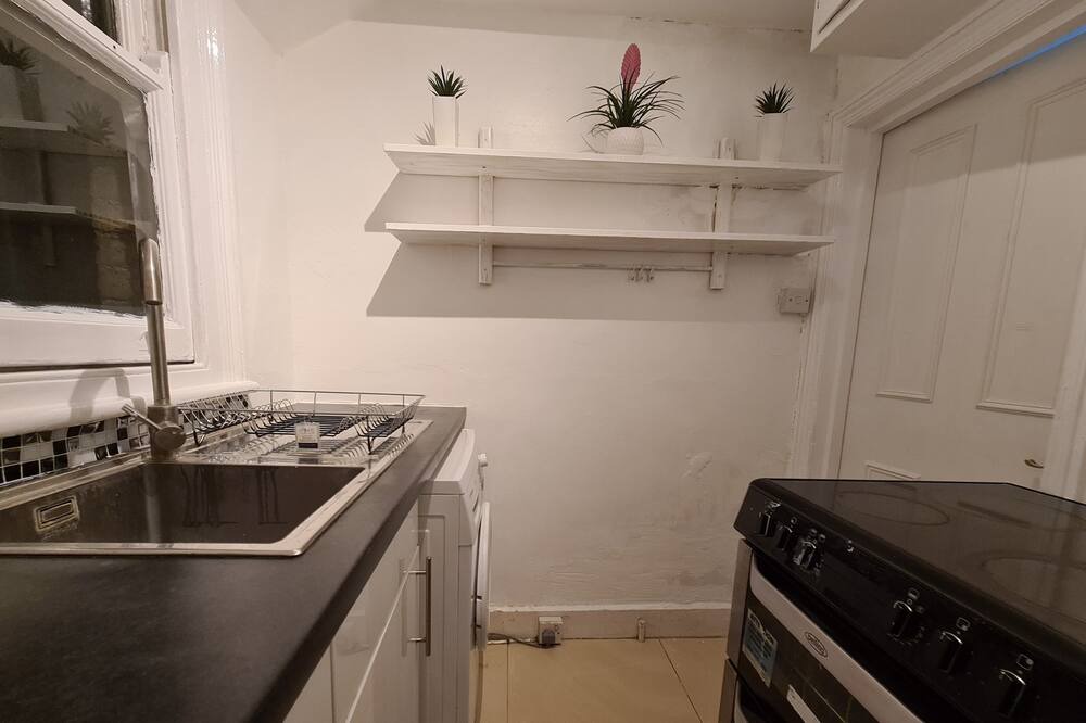 Photo of Kitchen in Ealing Common