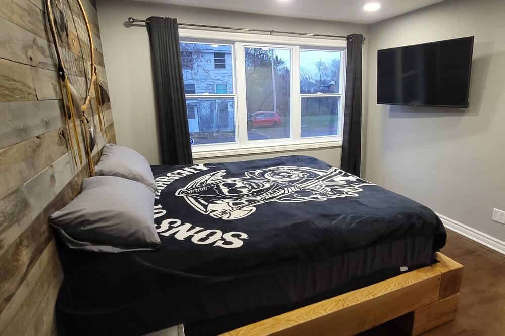 Photo of Bedroom in Arundel