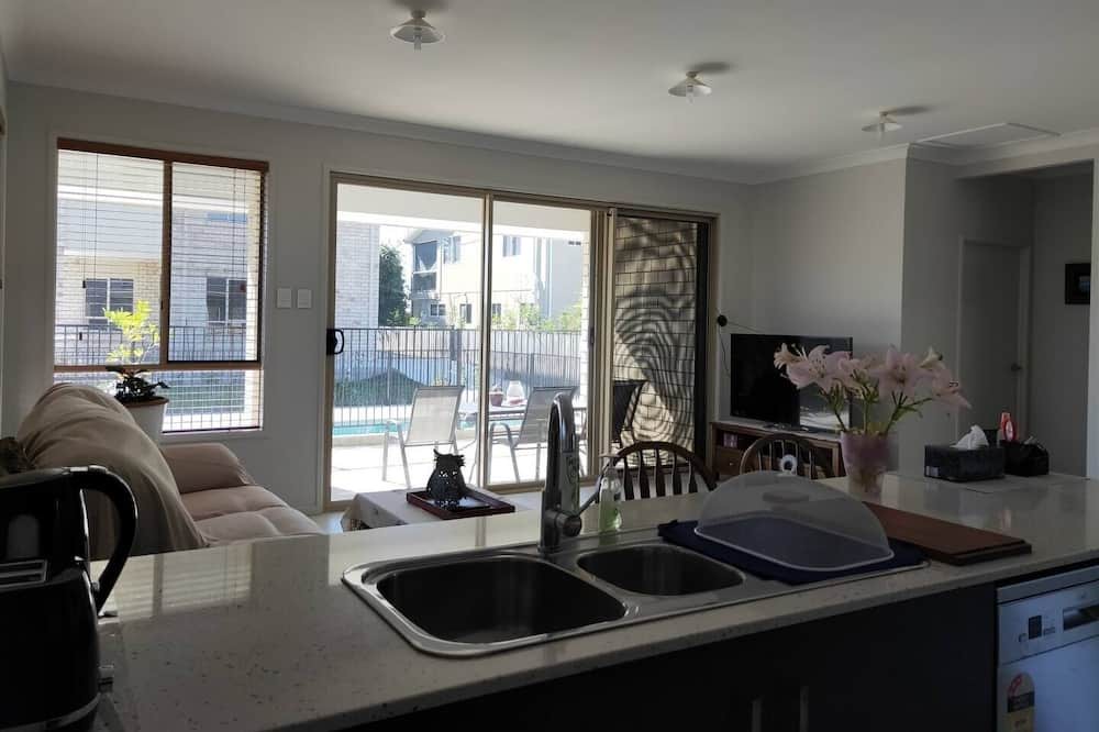 Photo of Kitchen in Thorneside