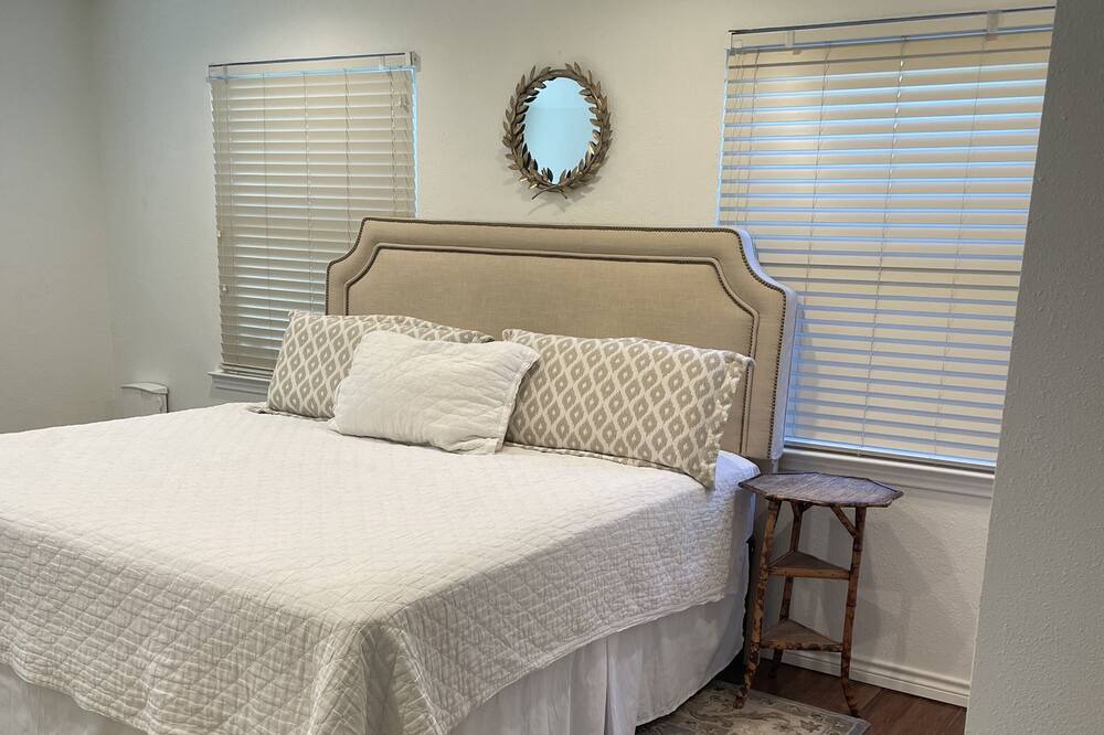 Photo of Bedroom in Boerne