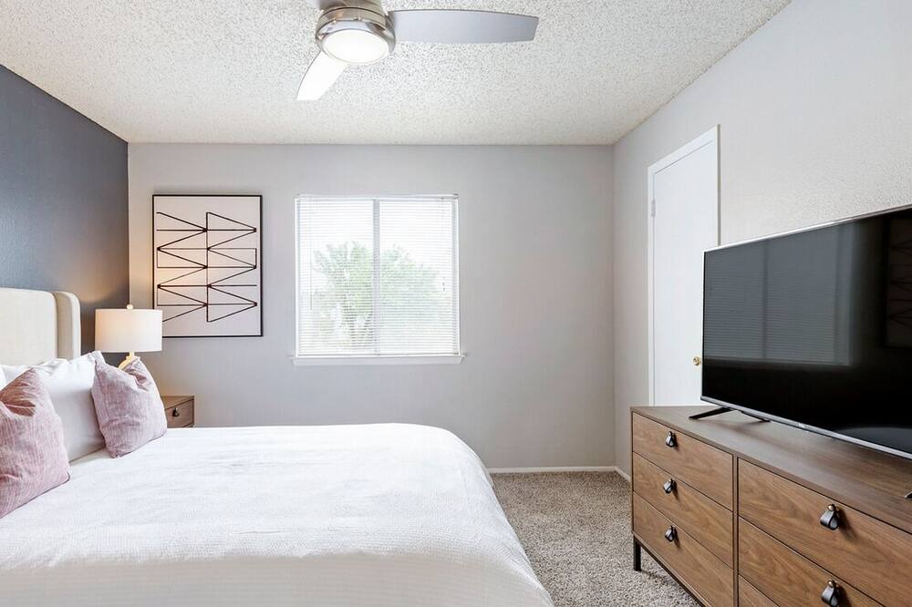 Photo of Bedroom in North San Antonio - SAT