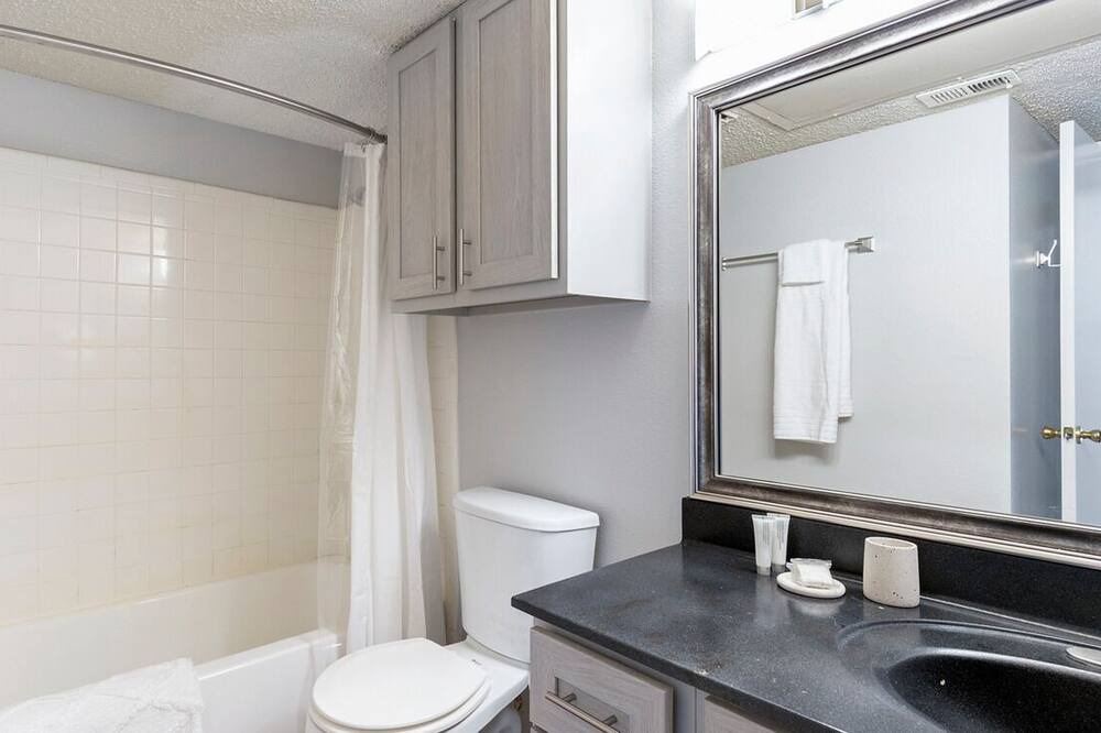 Photo of Bathroom in North San Antonio - SAT