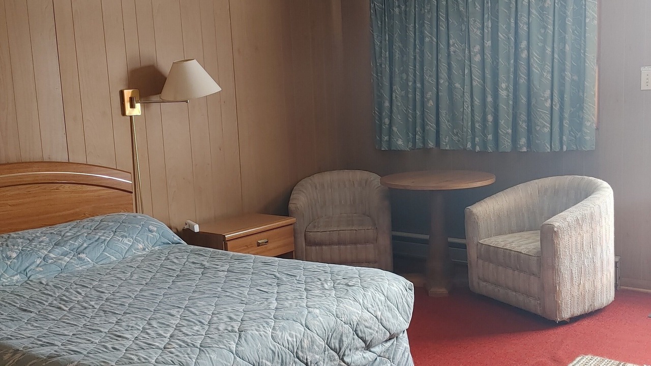 Photo of Bedroom in Schreiber
