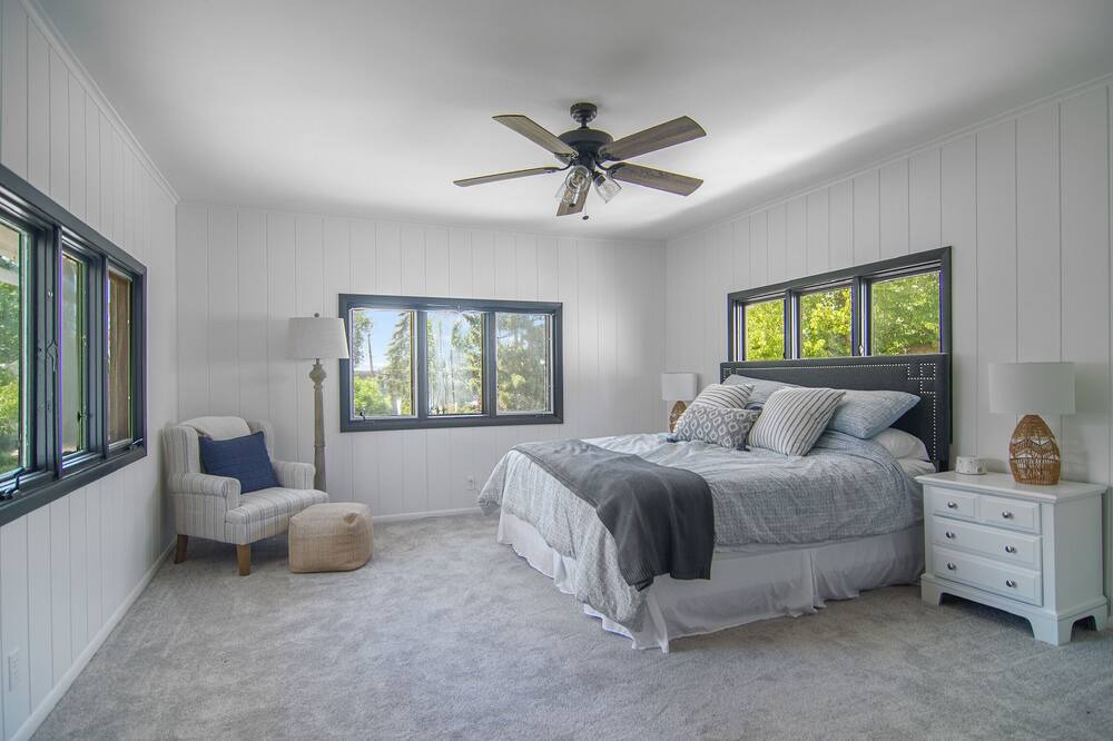 Photo of Bedroom in Lake Catherine