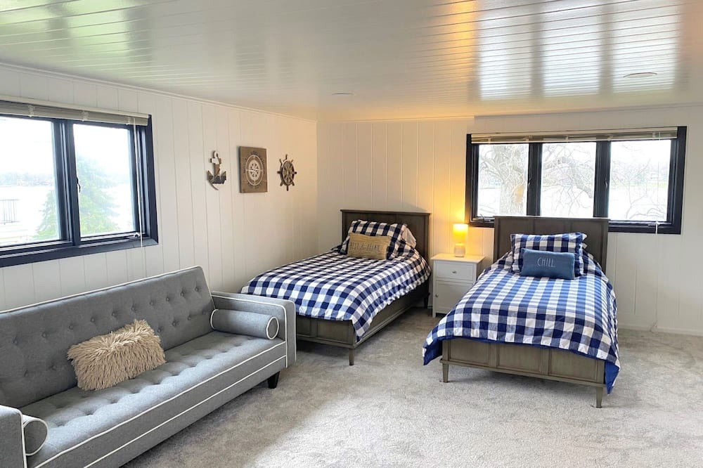 Photo of Bedroom in Lake Catherine