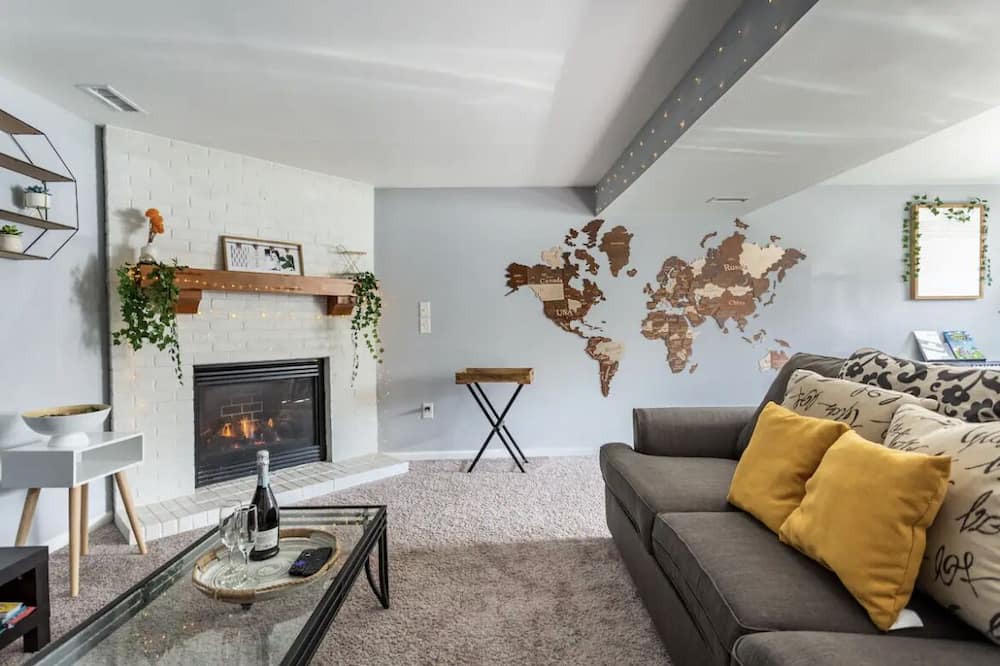 Photo of Livingroom in Rossville