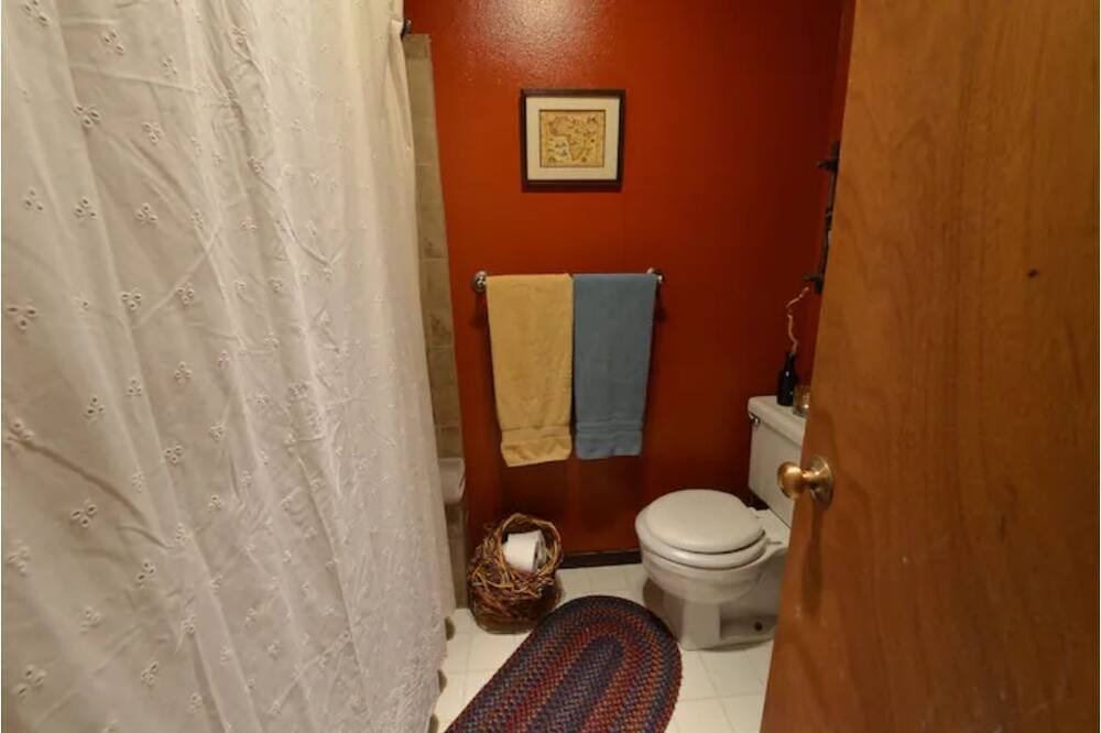 Photo of Bathroom in Moose Wilson Road