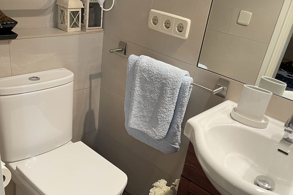 Photo of Bathroom in Oden