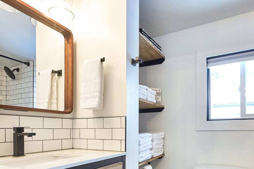 Photo of Bathroom in Medicine Hat