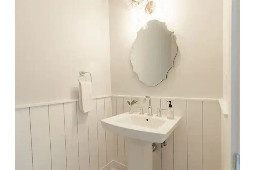 Photo of Others in Woodbury