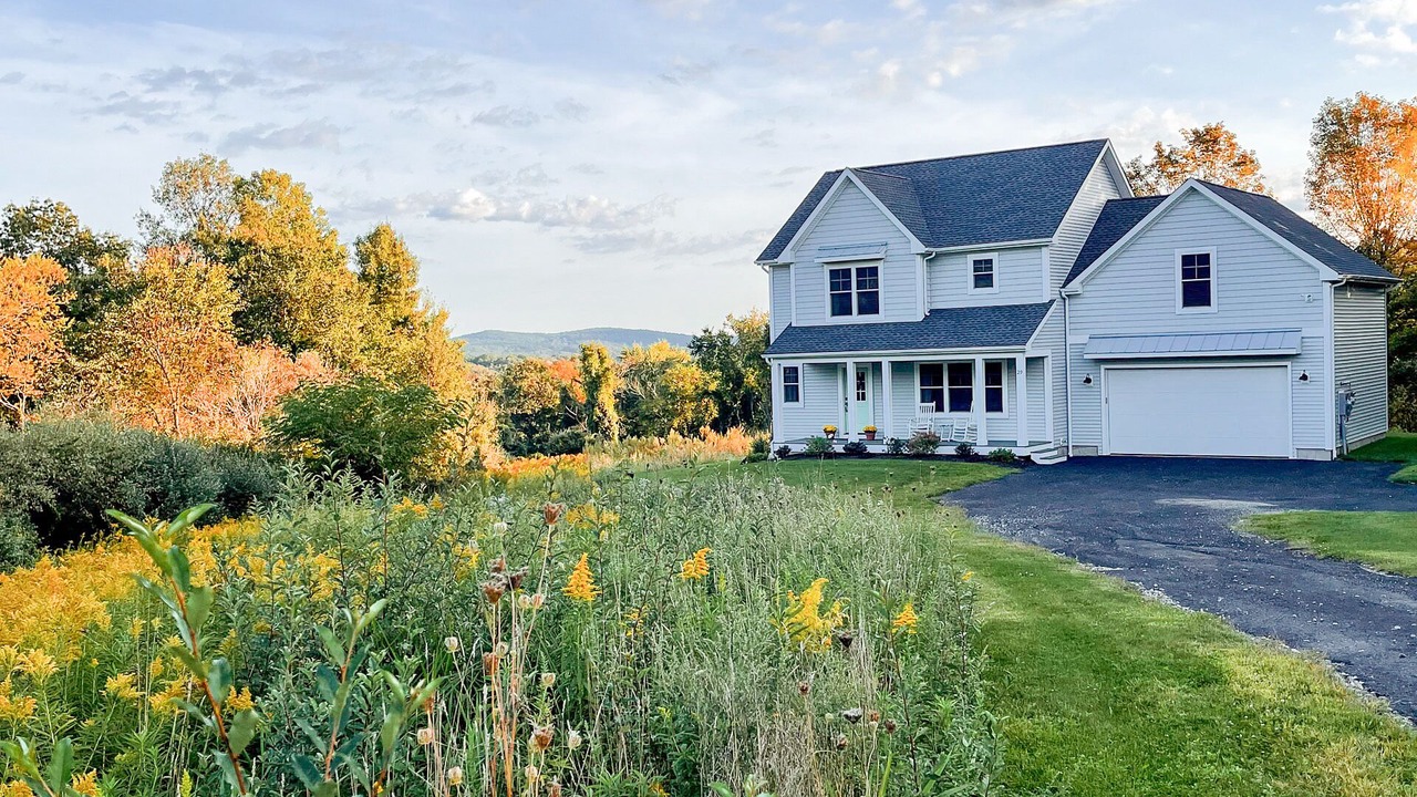 Photo of Outdoor in Woodbury