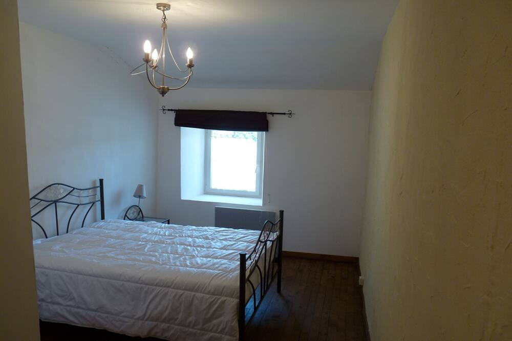 Photo of Bedroom in Mauleon