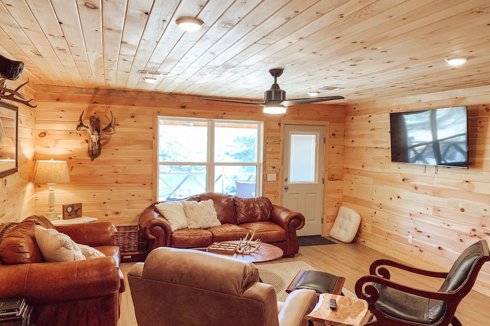 Photo of Others in Gregory