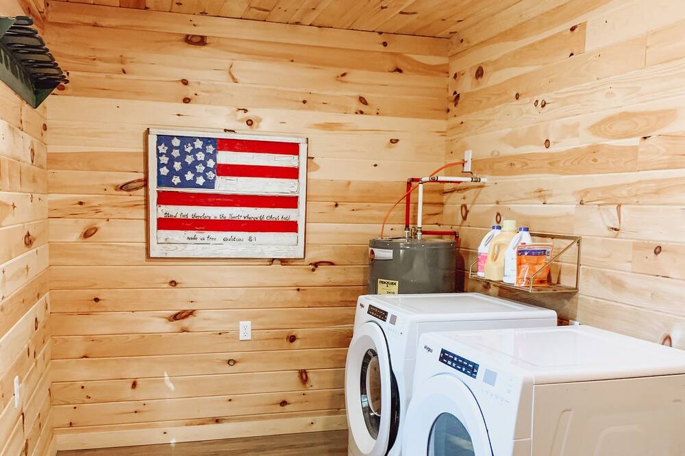 Photo of Others in Gregory