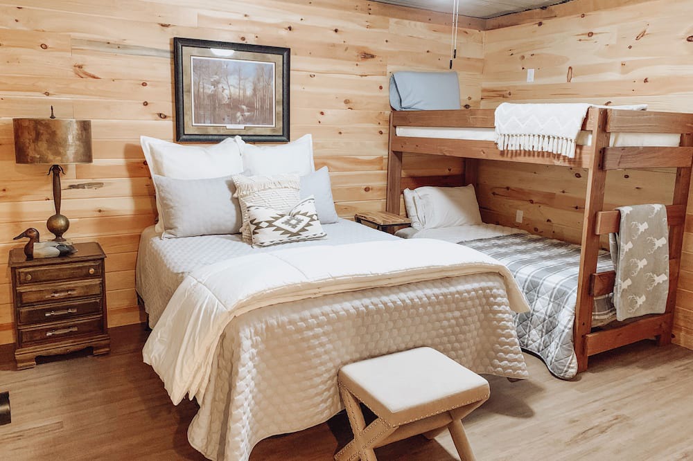 Photo of Bedroom in Gregory