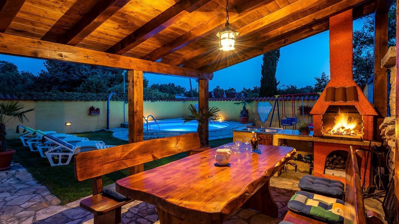 Photo of Outdoor in Mali Vareski