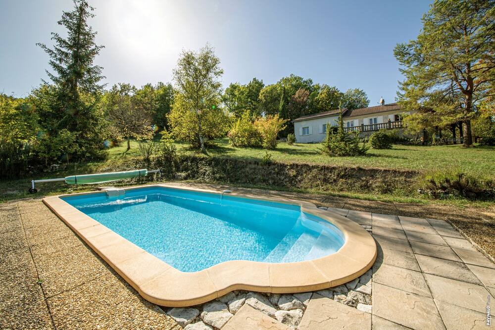 Photo of Outdoor in Saint-Beauzile