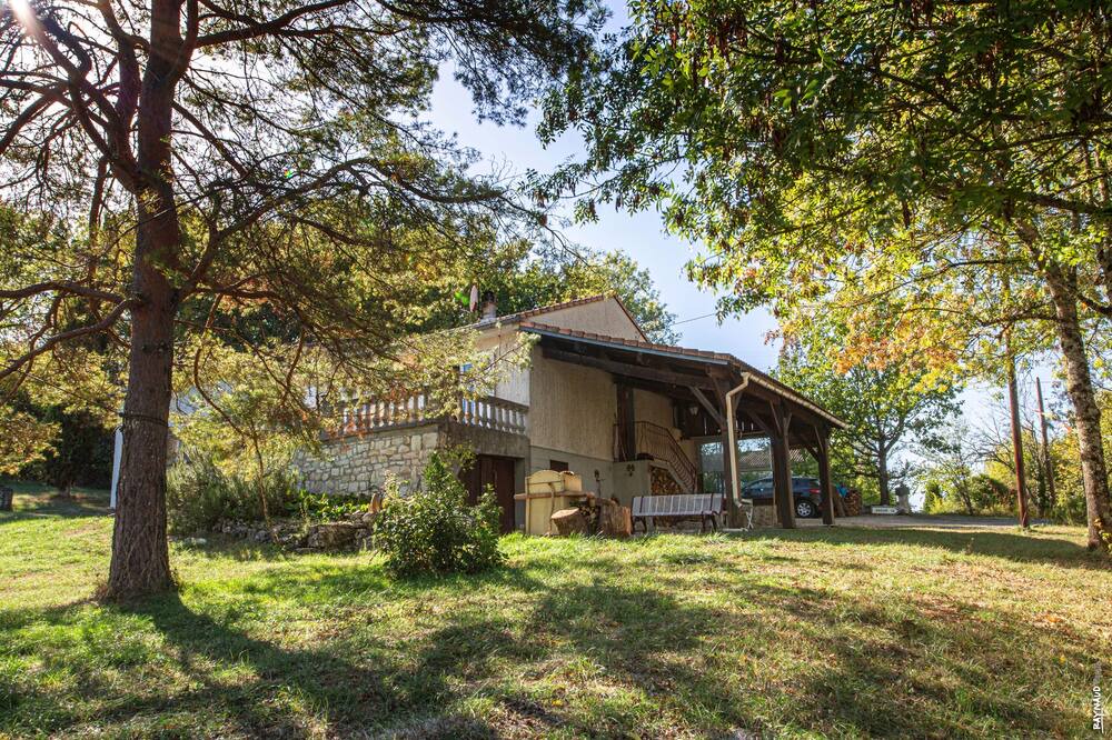Photo of Outdoor in Saint-Beauzile