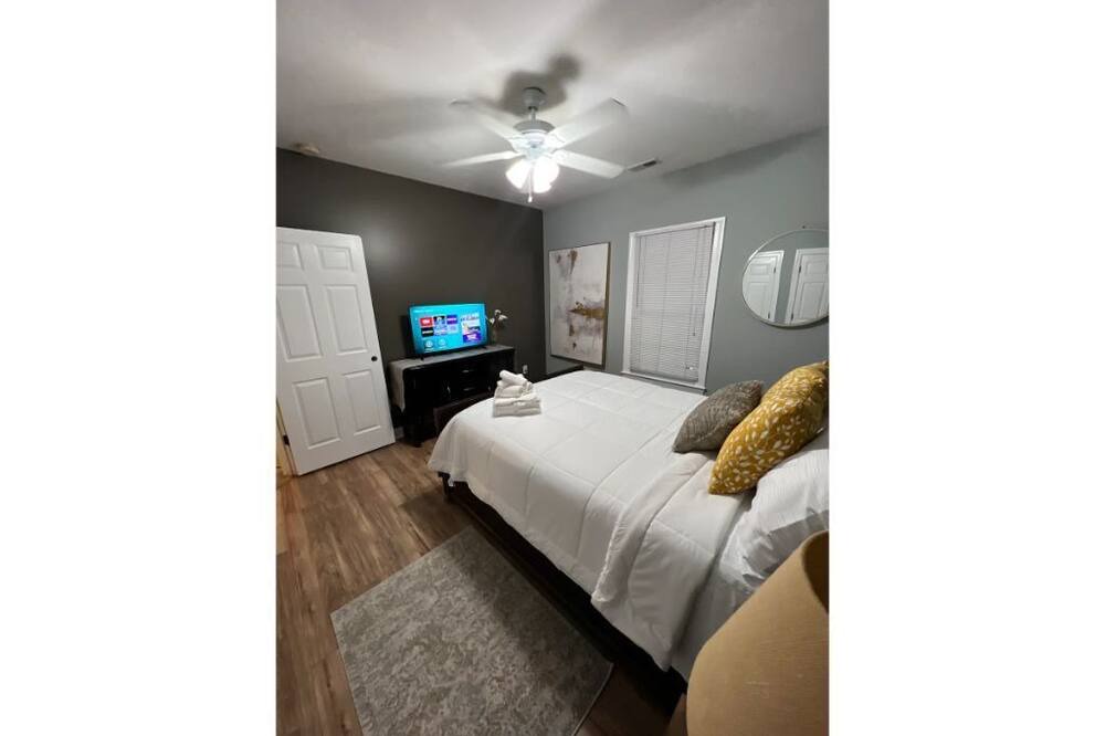 Photo of Bedroom in Northwest Raleigh