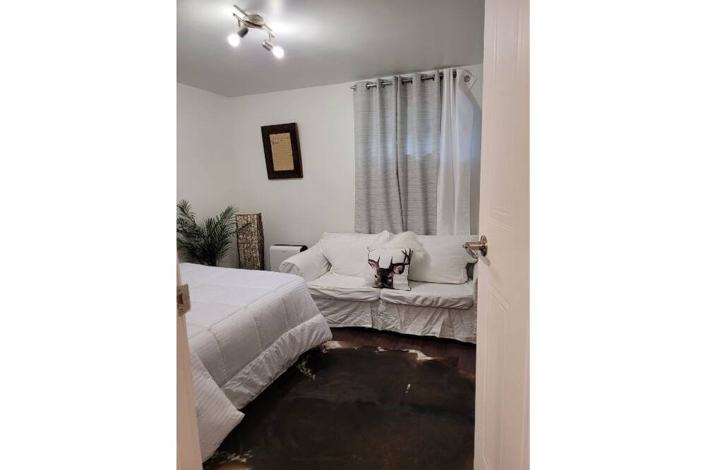 Photo of Bedroom in Rawdon