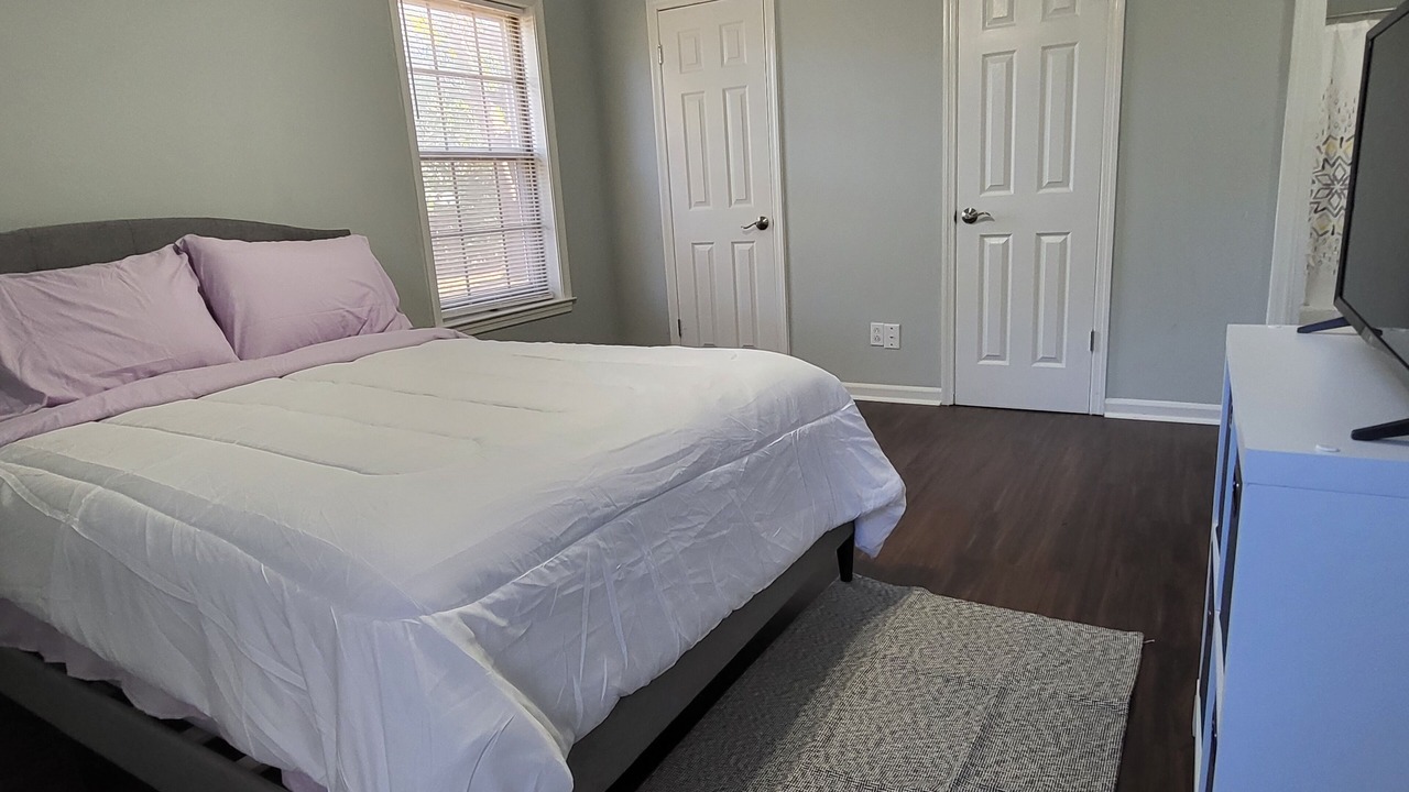 Photo of Others in Ellendale