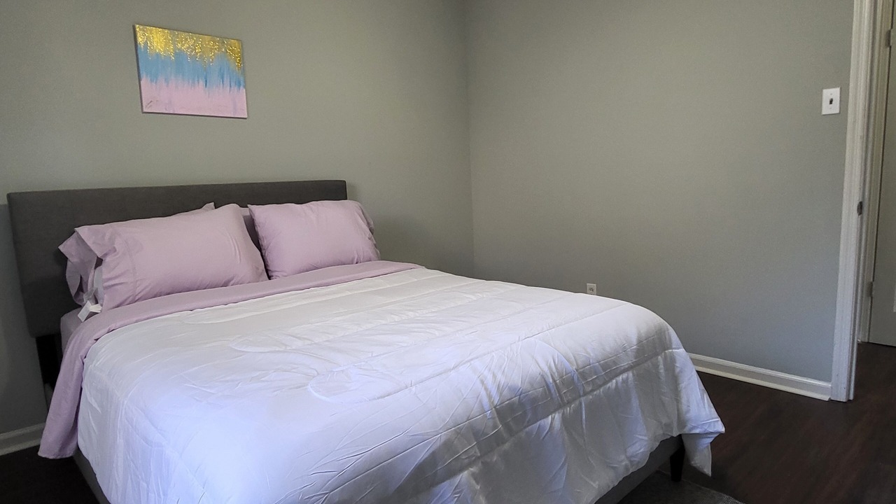 Photo of Others in Ellendale