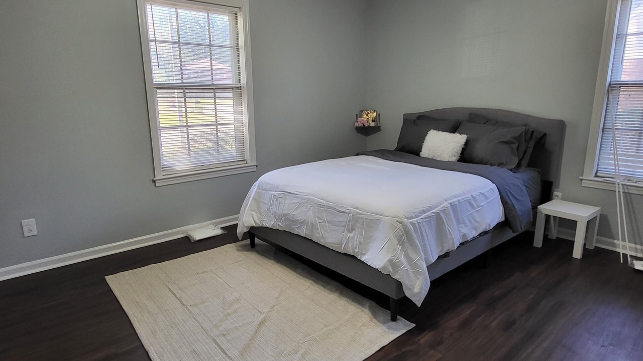 Photo of Others in Ellendale