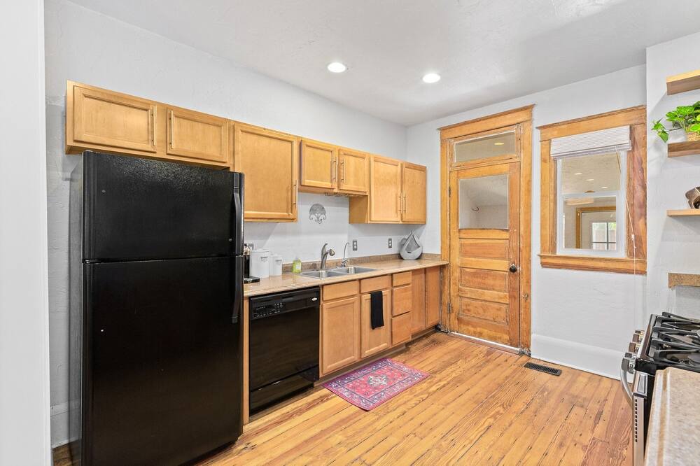Photo of Kitchen in Whittier