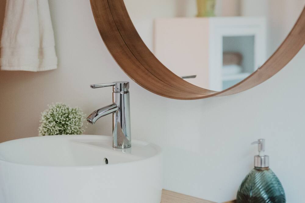 Photo of Bathroom in Mansfield-et-Pontefract