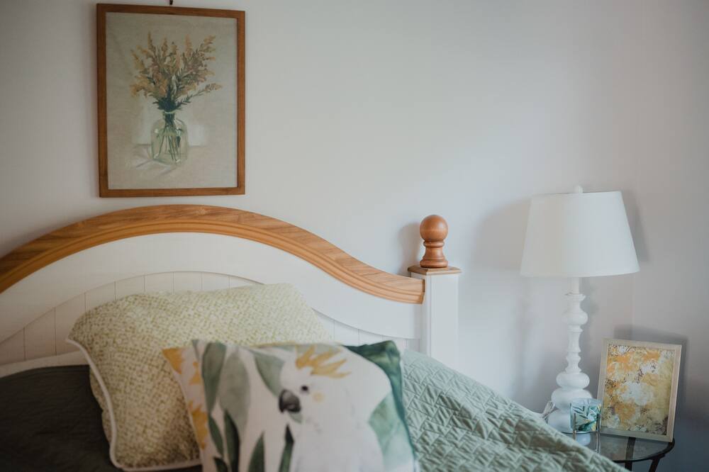 Photo of Bedroom in Mansfield-et-Pontefract