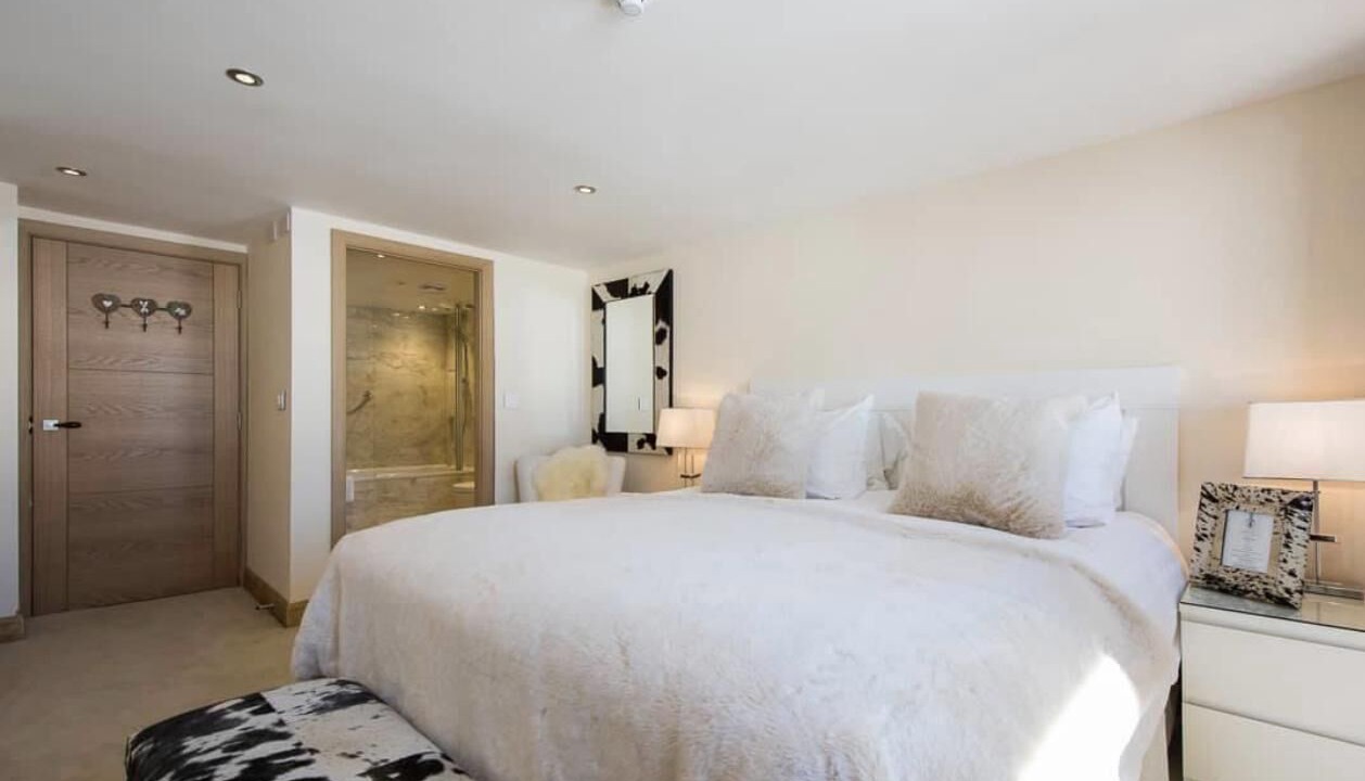 Photo of Bedroom in Ollon