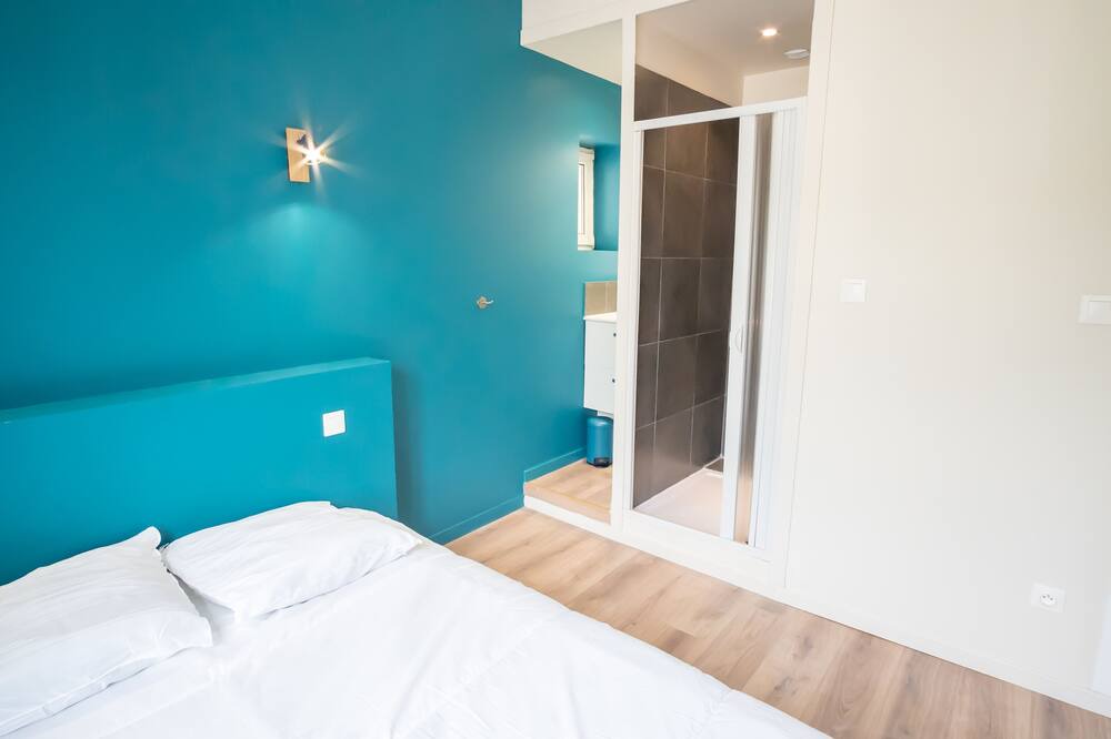 Photo of Bedroom in Quartier Beauregard-Boufflers-Buthegnemont-Boudonville