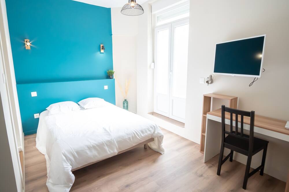 Photo of Bedroom in Quartier Beauregard-Boufflers-Buthegnemont-Boudonville