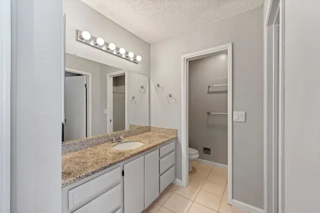 Photo of Others in El Cerrito