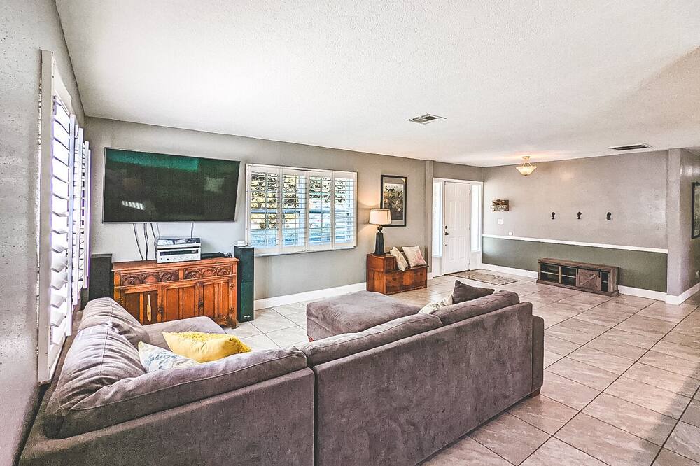 Photo of Others in Apollo Beach