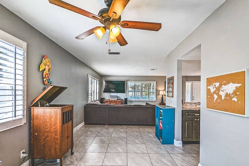 Photo of Others in Apollo Beach