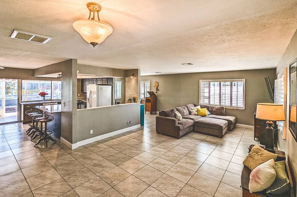 Photo of Bedroom in Apollo Beach