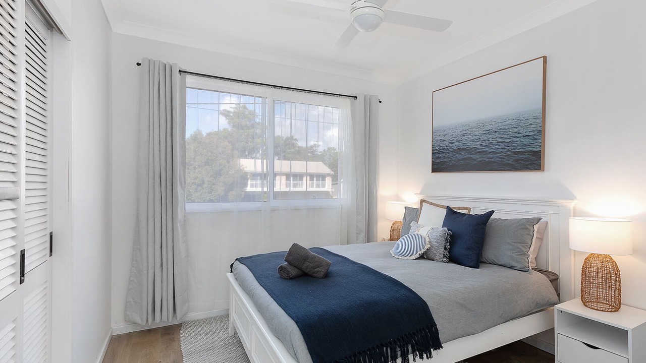 Photo of Bedroom in Berkeley Vale