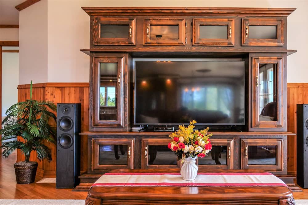 Photo of Others in Caplan