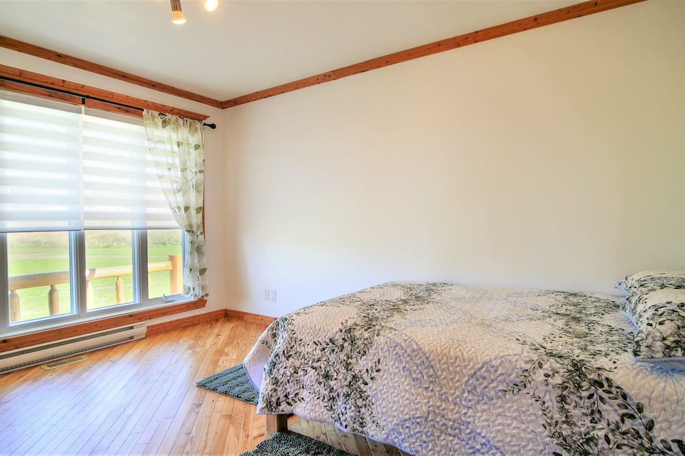 Photo of Bedroom in Caplan