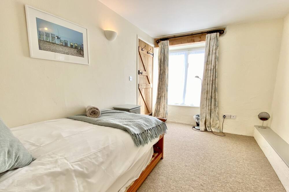 Photo of Bedroom in St Minver