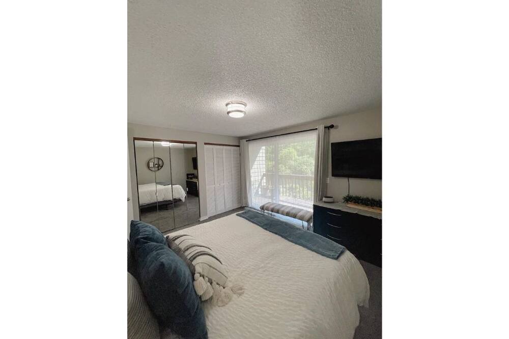 Photo of Others in Scottsburg